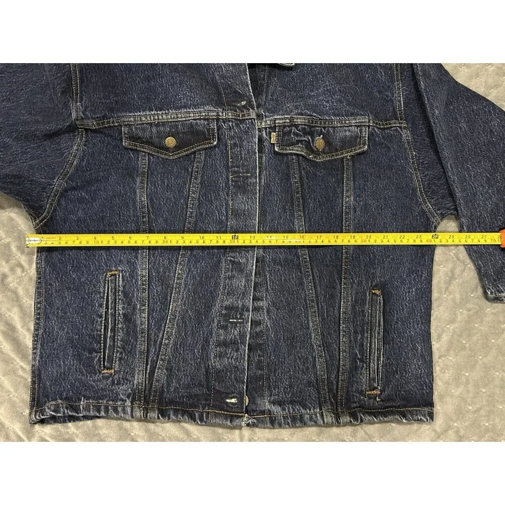Levi’s Trucker Jacket Sz LARGE Denim Blue Jean Button Up Vintage 77934-8206 - Picture 6 of 16